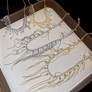 Light Luxury Metal Rice Bead Tassel Sweater Necklace, Geometric Round Pendant Clavicle Chain