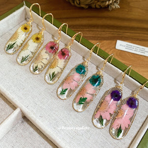 Oriental Pastoral Resin Preserved Flower Hook Earrings Sweet Light Luxury Floral Earrings for Women