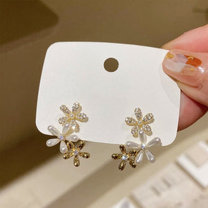 14K Gold Plated Silver Pin Zircon Flower Faux Pearl Stud Earrings Elegant Everyday Jewelry