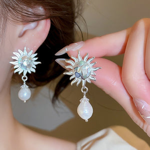 Freshwater Pearl Sun Stud Earrings With Mother Of Pearl Geometric Light Luxury Dress Style