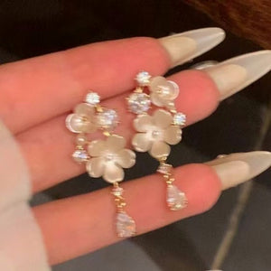 Elegant French Copper Zircon Flower Tassel Drop Earrings With Silver Needle Posts