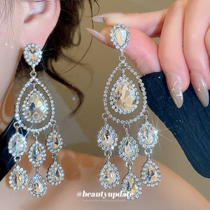 European Style Alloy Rhinestone Teardrop Stud Earrings For Elegant Formal Gown Looks