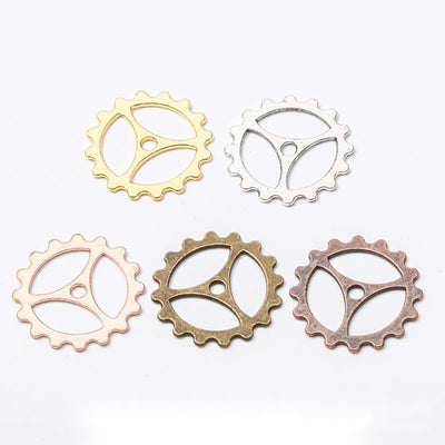 Group view of the available three-spoke gear charms