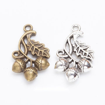 Oak Leaf And Acorn Cluster Charm in Multiple Metal Finishes for Jewelry Making