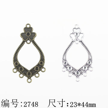 Flower-Topped Open Teardrop Chandelier Metal Connector Components