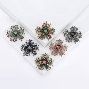 Alloy Crystal Glass Geometric Brooch Pin For Fashion Apparel Decor