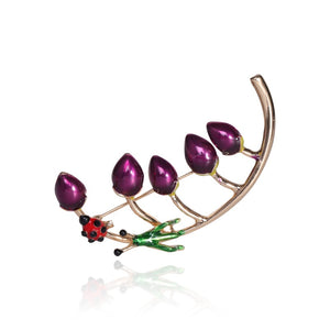 Alloy Enamel Leaf Beetle Brooch Pin For Fresh Clothing Decoration