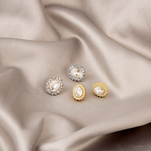 Luxury Vintage Oval Crystal Rhinestone Halo Studs Elegant Court Style Alloy Silver Needle Earrings