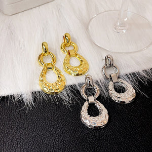 Vintage Punk Hammered Alloy Irregular Teardrop Dangle Studs, Textured Gold Silver Metal Drop Earrings