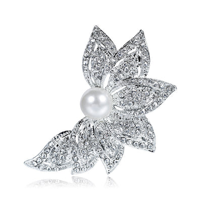 Front product view of the flower brooch pin in silver