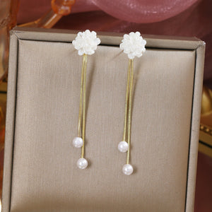 Elegant French Vintage White Flower Pearl Tassel Drop Alloy Long Chain Dangle Jewelry Earrings