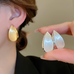 18K Gold Plated Brushed Metal Teardrop Stud Earrings With Silver Pins Vintage Light Luxury