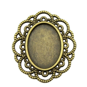 Ornate Oval Cabochon Settings in Two Sizes and Finishes