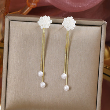 White Flower Pearl Tassel Drop Earrings Gold Snake Chains