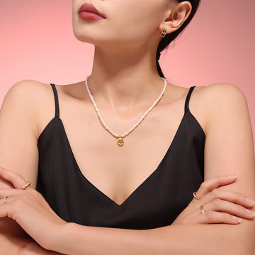 Freshwater Pearl Strand Necklace Gold Disc Star Pendant