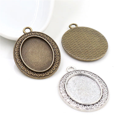 Scroll Edge Oval Pendant Tray assortment overview