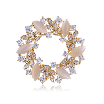 Gold Tone Crystal Leaf Wreath Brooch Pin with Open Center