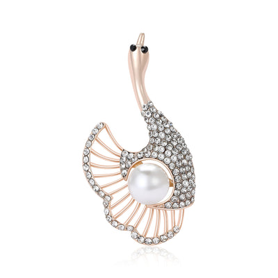 Crystal swan with pearl shown from the front