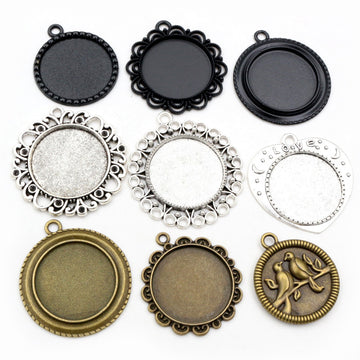 Assorted Round Ornate Cabochon Pendant Trays in Mixed Finishes