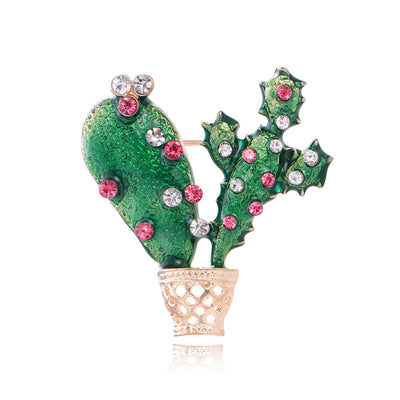 Front product view of the cactus brooch