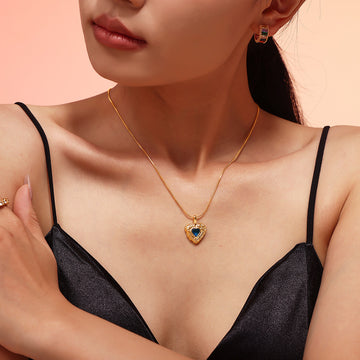 Gold Hammered Heart Blue Crystal Pendant Snake Necklace
