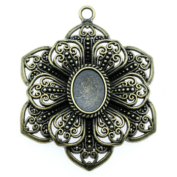 Ornate Flower Oval Cabochon Pendant Tray in Two Finishes