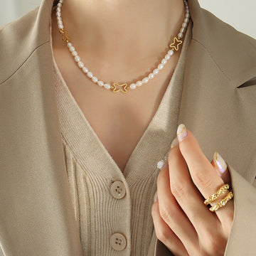 Freshwater Pearl Necklace Gold Open Star Links 40cm Chain