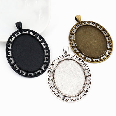 Greek Key Oval Pendant Tray assortment overview