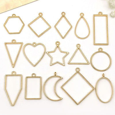 Printed detail graphic for the heart and star charms