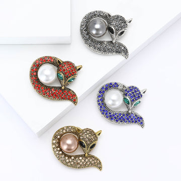 Curled Crystal Fox Brooch With Pearl-Like Body in Four Colors