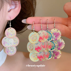 Vintage Style Floral Print Disc Drop Earrings in Six Patterns