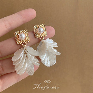 Gold Tone Square Frame Pearl Clear Leaf Cluster Drop Earrings
