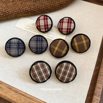 Round Plaid Fabric Stud Earrings In Four Colors Jewelry Design