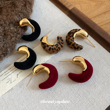Velvet C Hoop Stud Earrings in Black Leopard and Burgundy