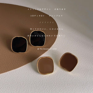 Gold Rim Irregular Square Enamel Stud Earrings Khaki Black