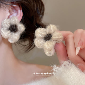 Crocheted Flower Stud Earrings with Pearl Drop Accents