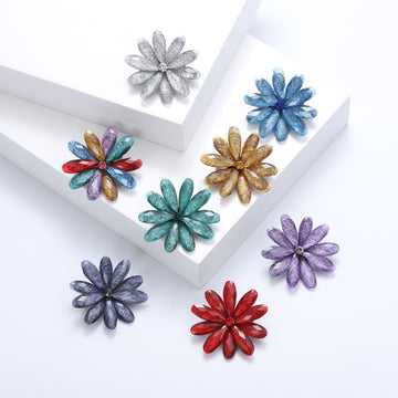 Acrylic Crackle Petal Flower Brooch Eight Colors Metal Pin Brooch