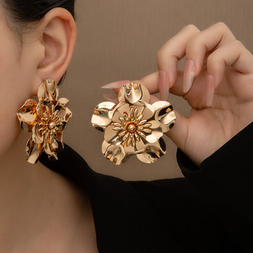Sculpted Polished Gold Tone Flower Statement Stud Earrings