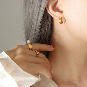 Small Gold Plain Hoop Ear Clips No-Piercing Clip-On Pair