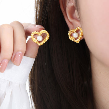 Heart Open Frame Stud Earrings Pearl Center Gold Steel