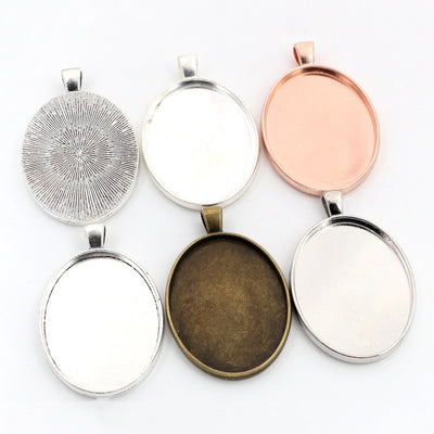 Plain Oval Pendant Tray assortment overview