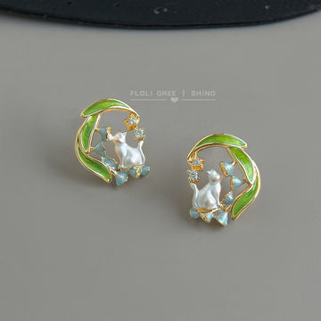Gold Tone Green Leaf White Cat And Orchid Scene Stud Earrings