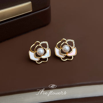Gold Mother of Pearl Camellia Pearl Center Stud Earrings