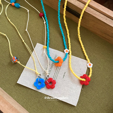 White Cord Red Flower Bead Pendant Necklace Toggle Clasp