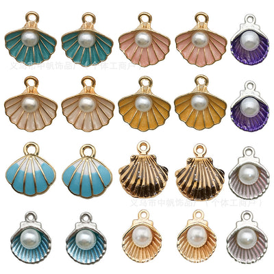 Printed detail graphic for the seashell charms