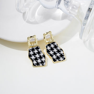 Black White Houndstooth Fabric Gold Frame Drop Earrings