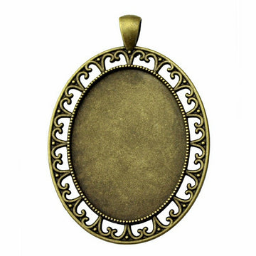 Open Heart Edge Oval Cabochon Pendant Trays in Two Finishes