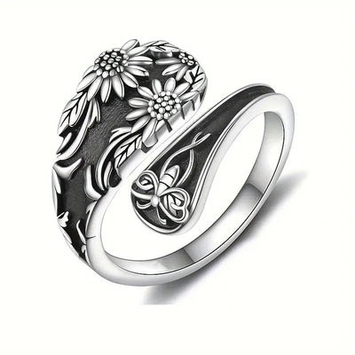 Front view antique silver daisy bee open wrap ring