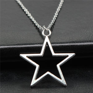 Open Star Outline Pendant Necklace in Polished Silver Tone