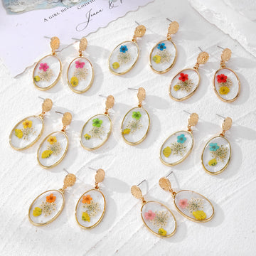 Oval Gold Rim Resin Dried Flower Stud Earrings 8 Colors